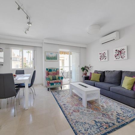 Apartamentos Oasis El Albir Екстериор снимка