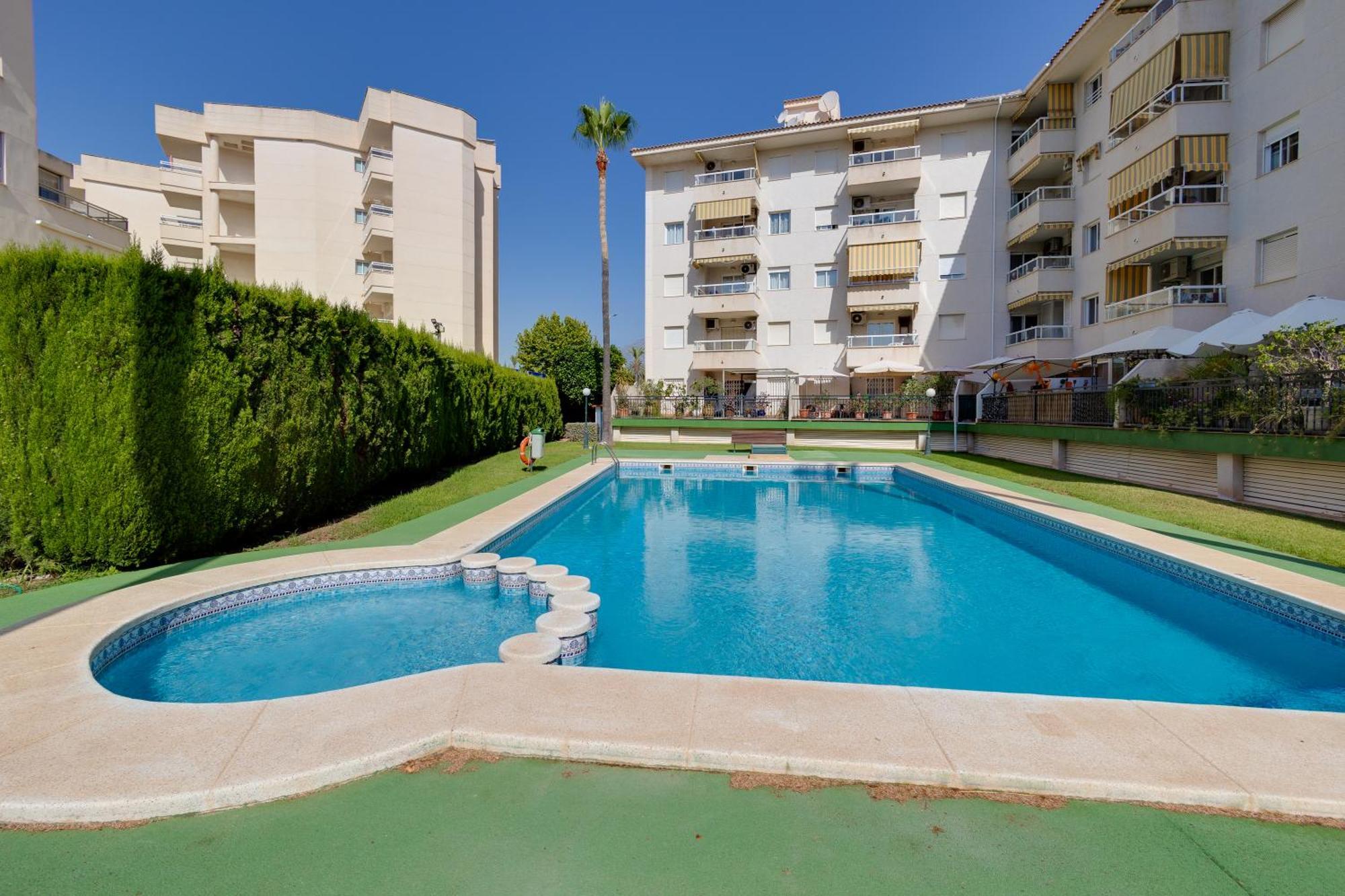 Apartamentos Oasis El Albir Екстериор снимка