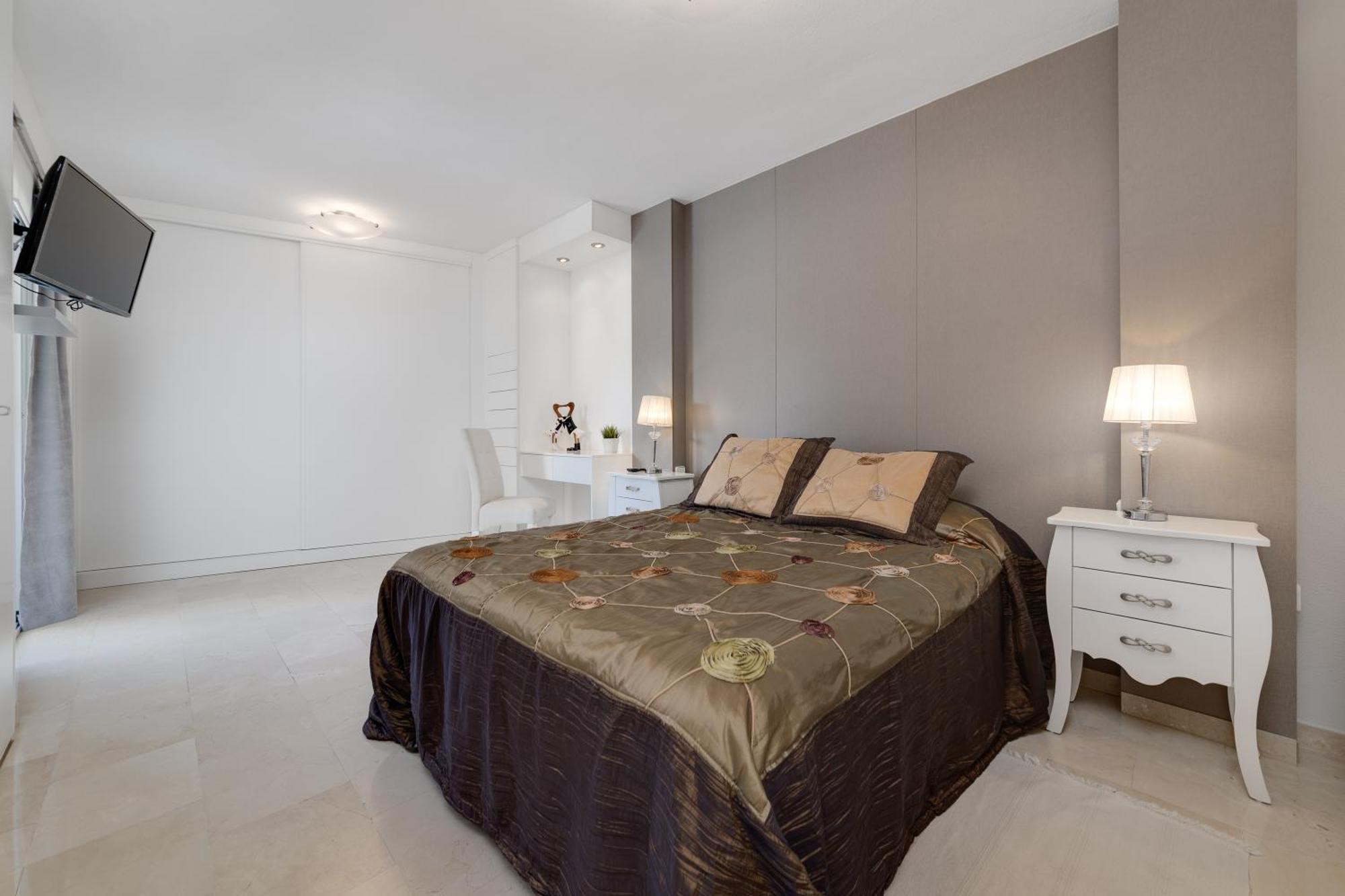 Apartamentos Oasis El Albir Екстериор снимка