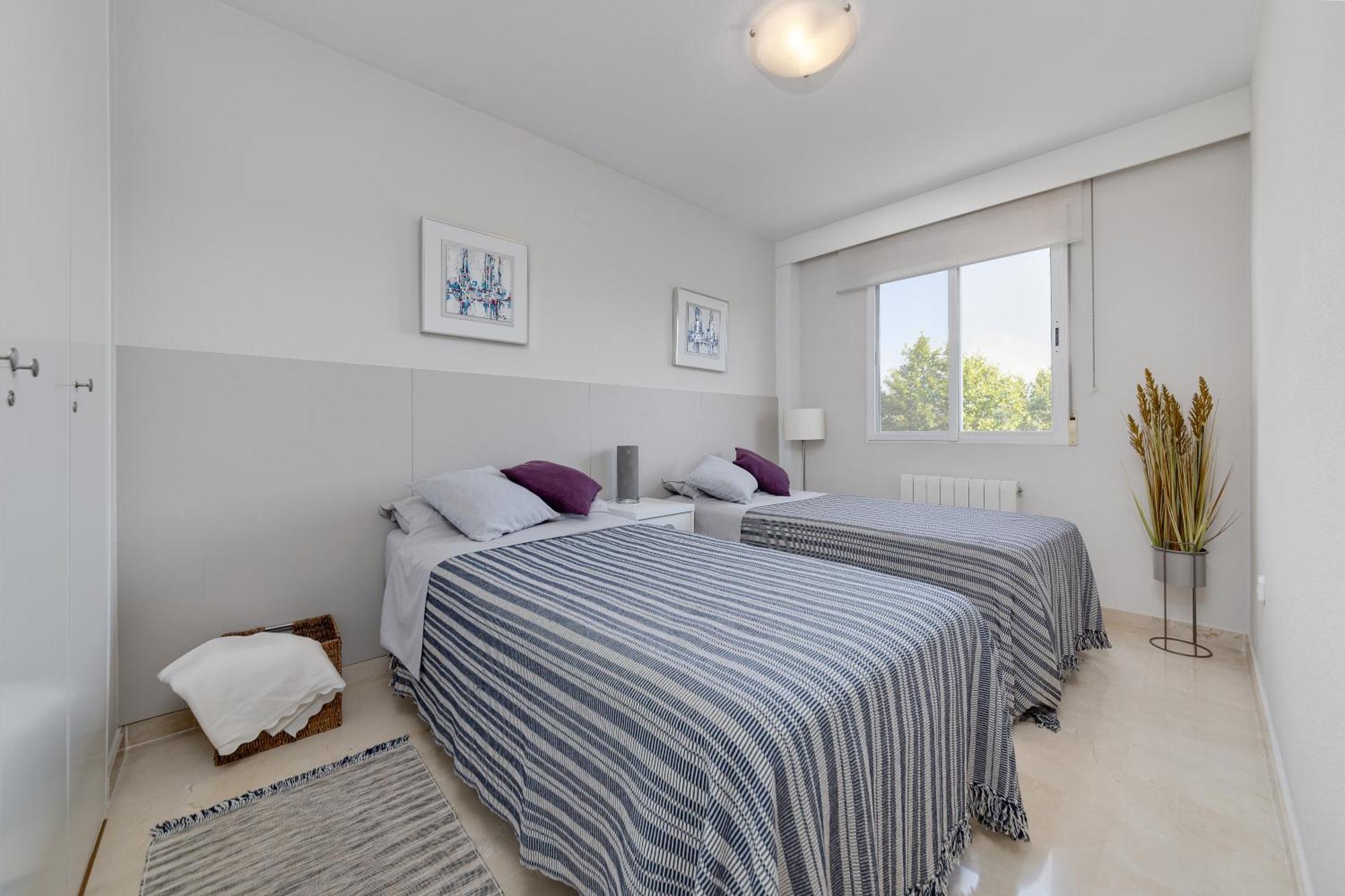 Apartamentos Oasis El Albir Екстериор снимка