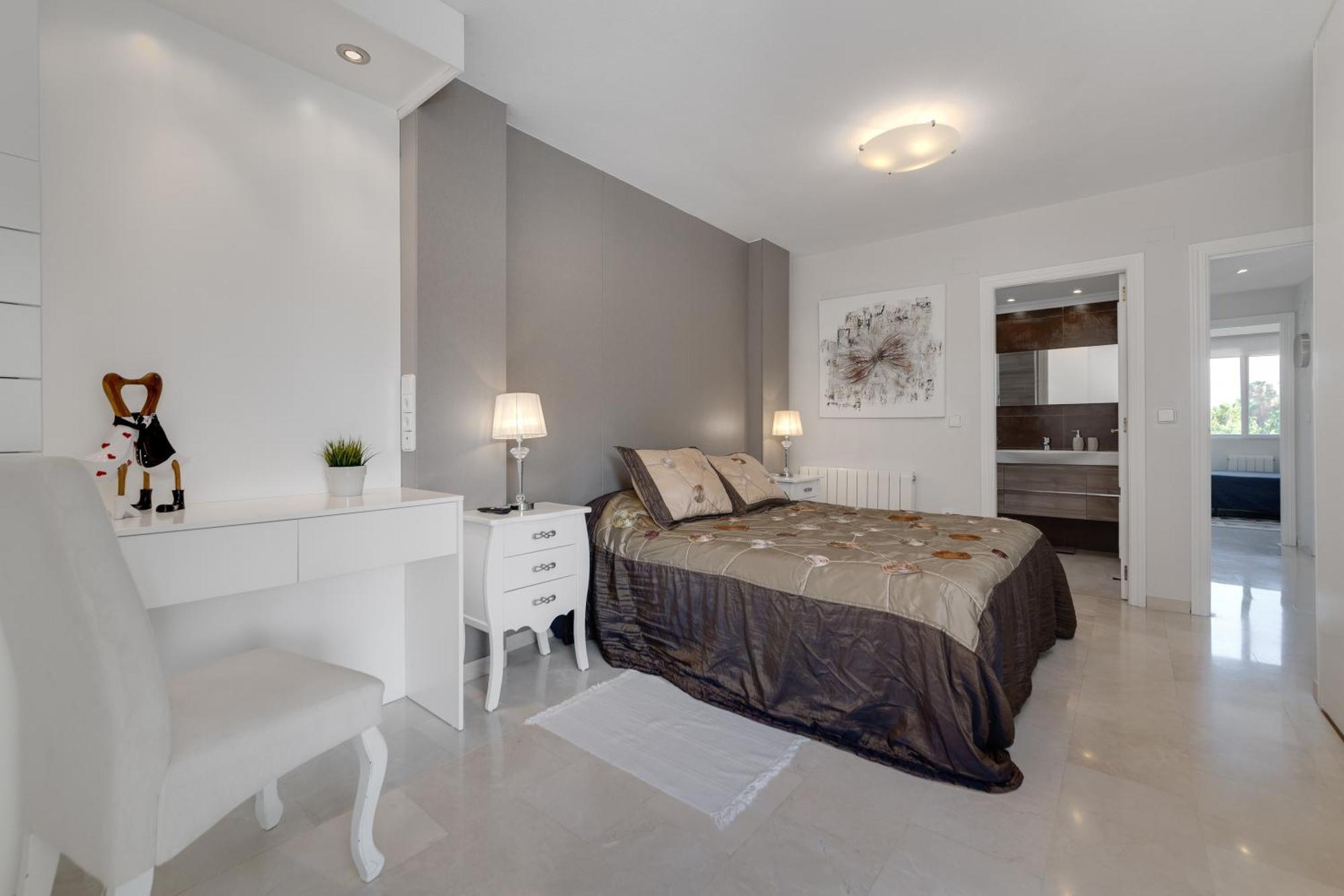 Apartamentos Oasis El Albir Екстериор снимка